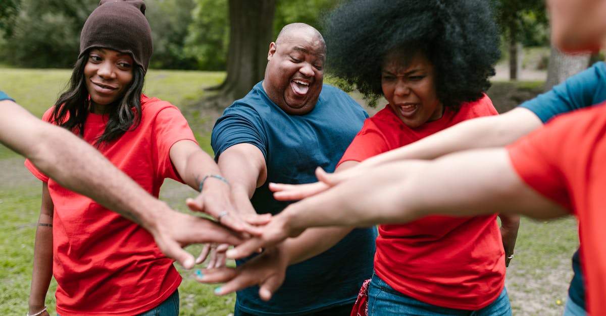 斗圣传说（送328元充值）辅助- 飞凡电影票app详情下载教程